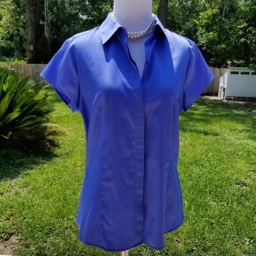 EUC short sleeve professional button down